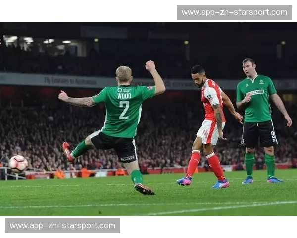 英甲赛事前瞻：新格局与关键交锋